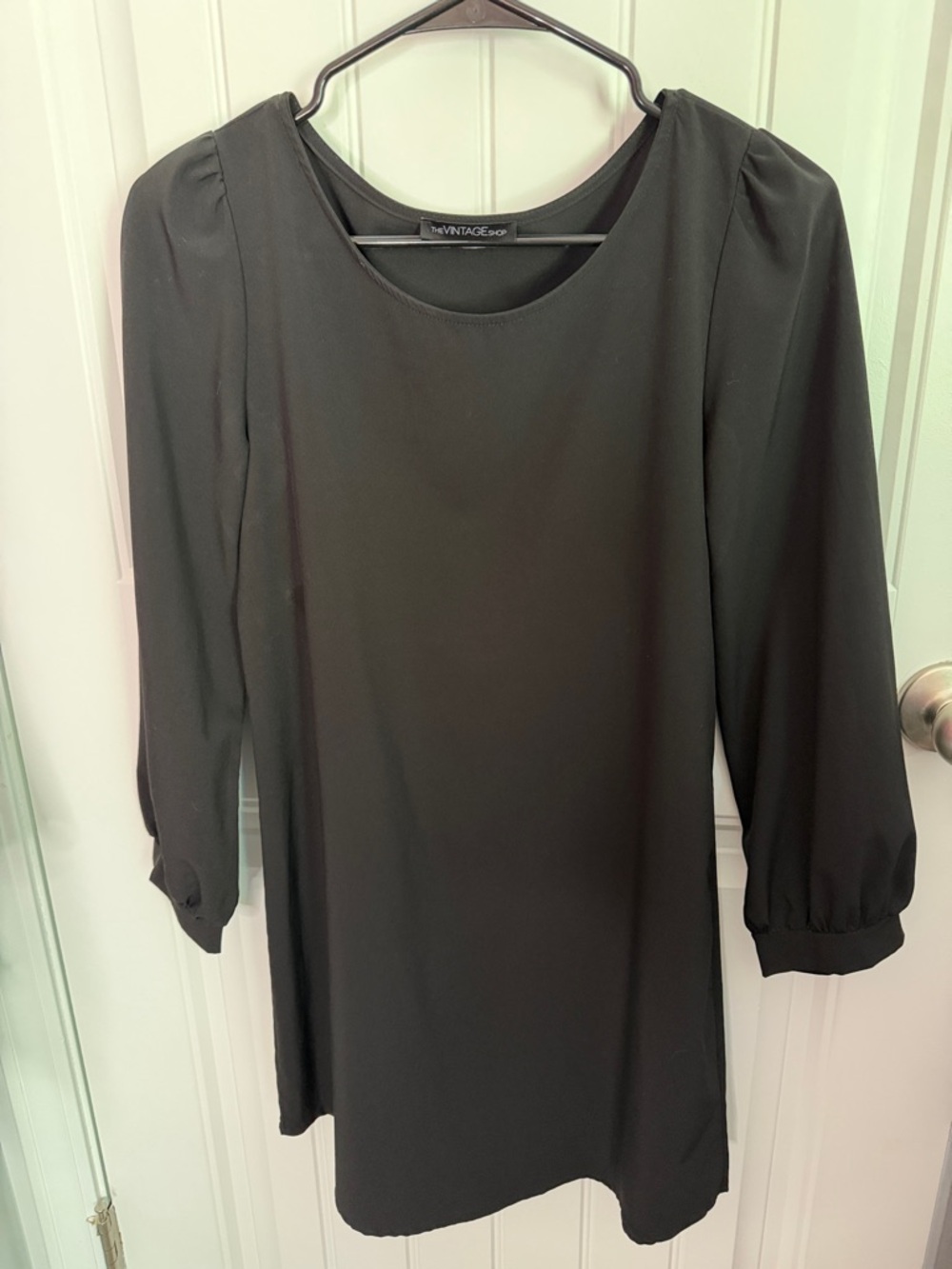 The Vintage Shop Black Long-Sleeve Shift Dress